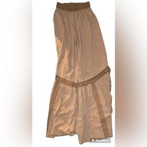 Small Coachella vibes pants, wide leg